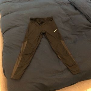 Nike leggings